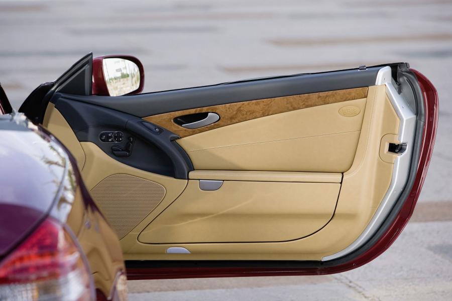  Mercedes-Benz SL-Class 2009 года  (фото 77 из 234)